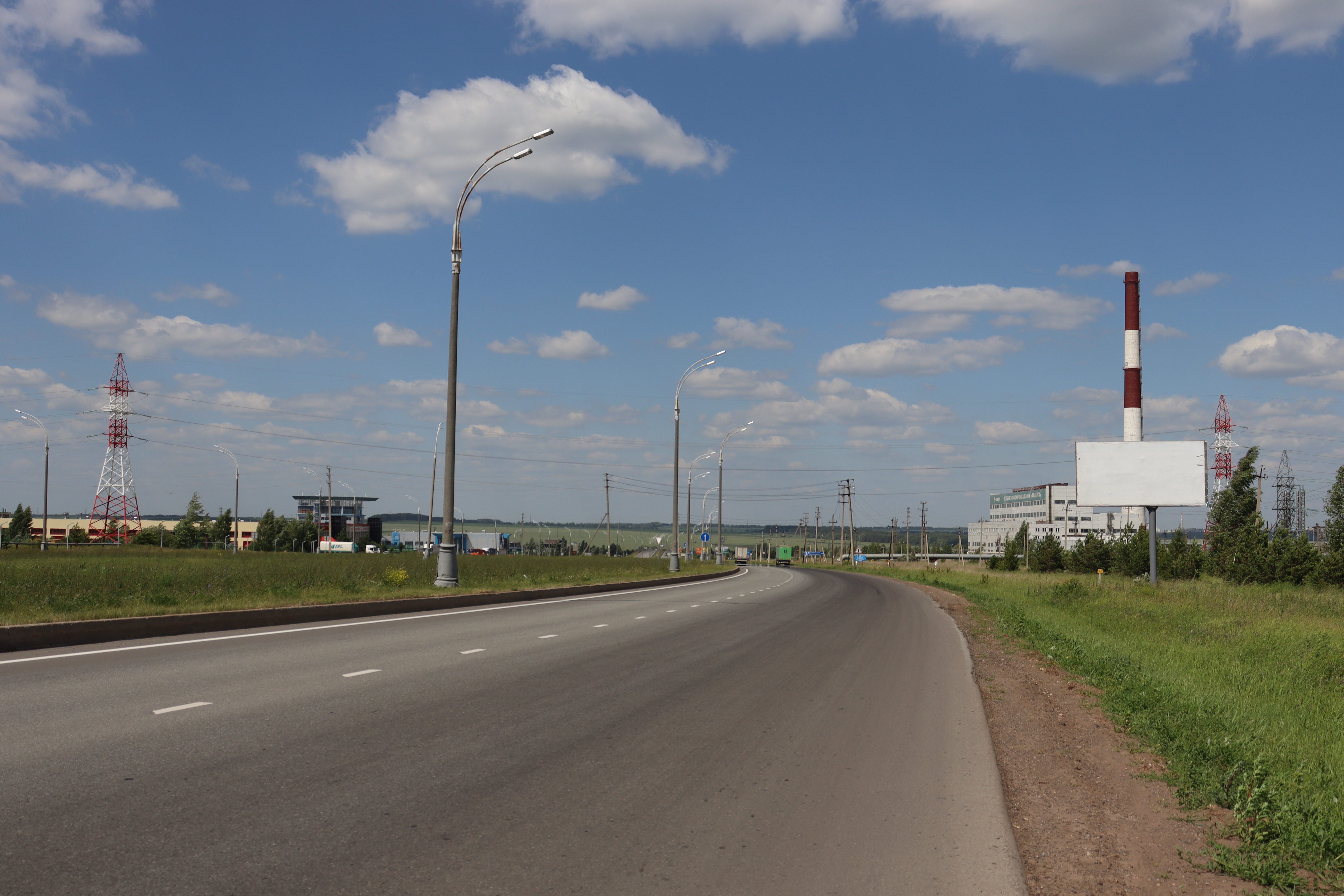 Фотография рекламного носителя, тип: Билборд 3x6, адрес: Территория ОЭЗ Алабуга, поз.2, Елабуга, Республика Татарстан, Россия. Сторона А №698888