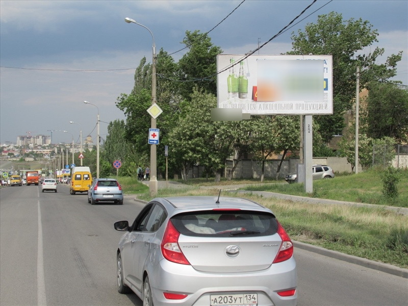 Фотография рекламного носителя, тип: Билборд 3x6, адрес: Землячки ул., д.74Н, поз.2, Волгоград, Волгоградская область, Россия. Сторона А №111174