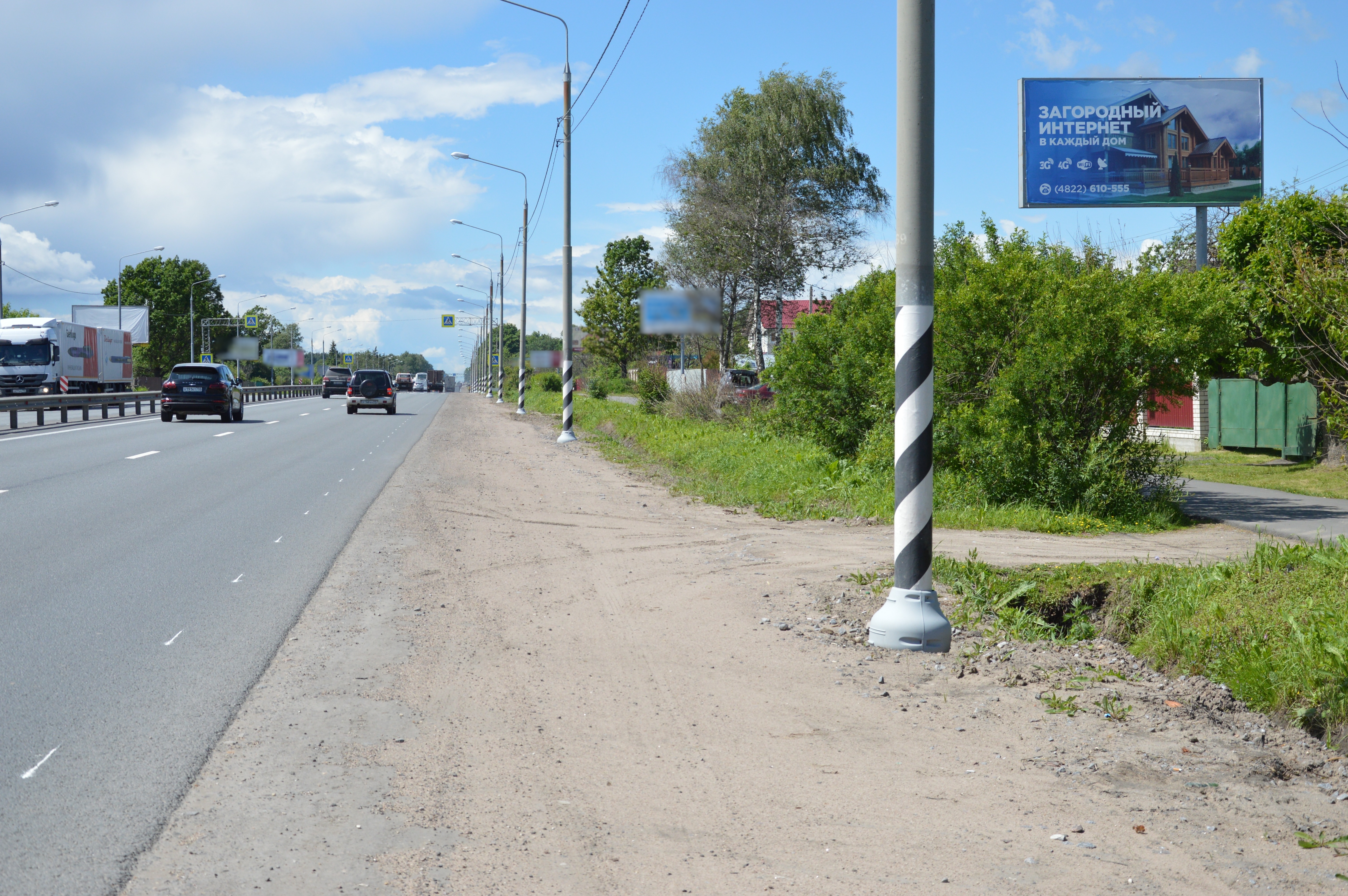Фотография рекламного носителя, тип: Билборд 3x6, адрес: М-10 а/д., 181 115м, Заволжский пос., д.11, Тверь, Тверская область, Россия. Сторона А №544837