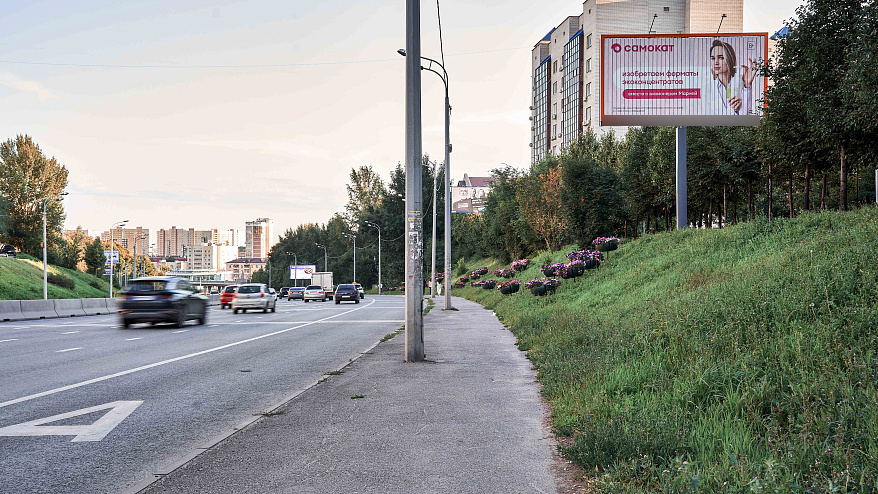 Фотография рекламного носителя, тип: Билборд 3x6, адрес: Вишневского ул., д.60 по ул.Калинина, Казань, Республика Татарстан, Россия. Сторона А1-A3 №674452