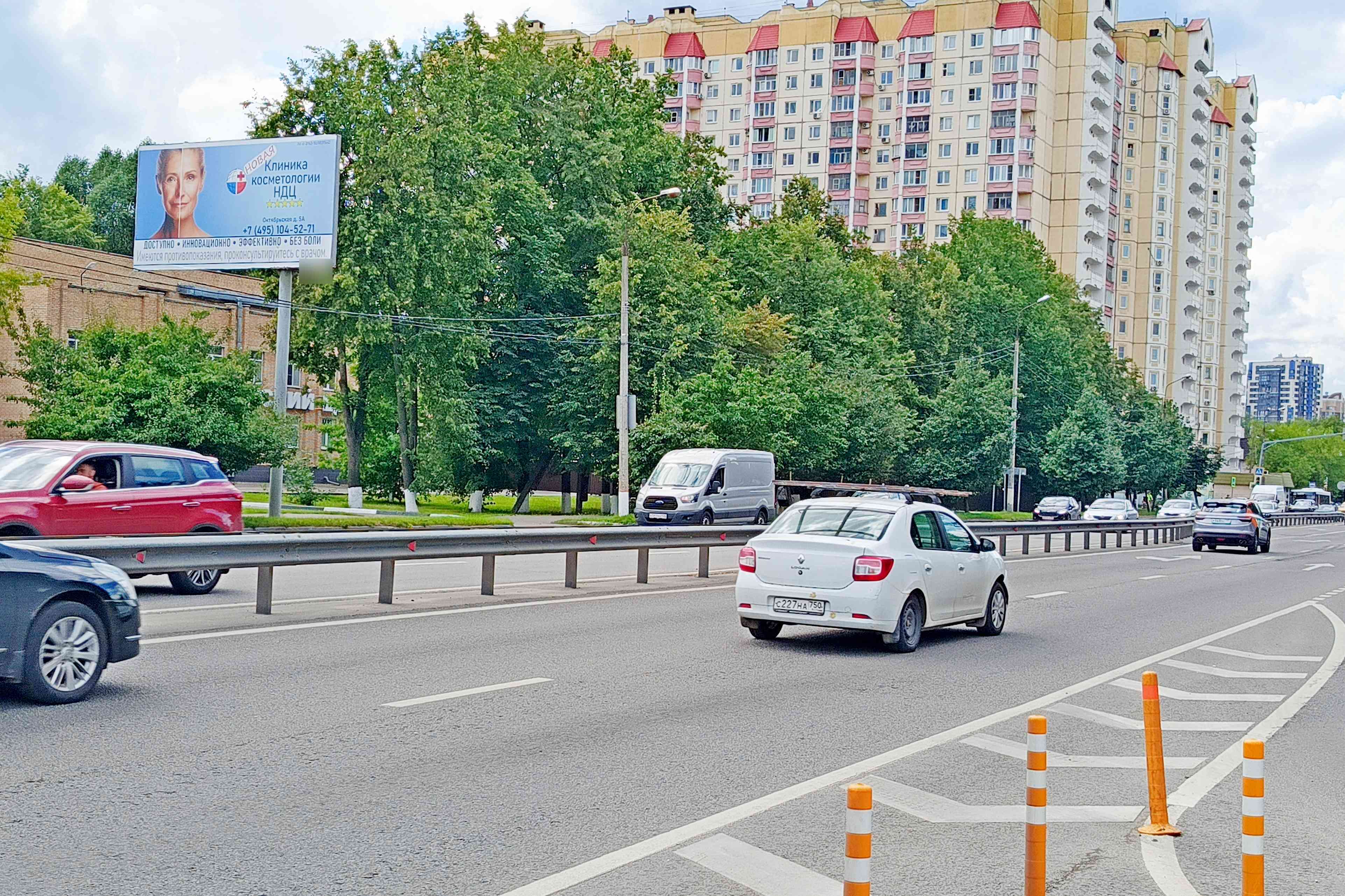 Фотография рекламного носителя, тип: Билборд 3x6, адрес: Калининградская ул., д.13, Королев, Московская область, Россия. Сторона Б №945387