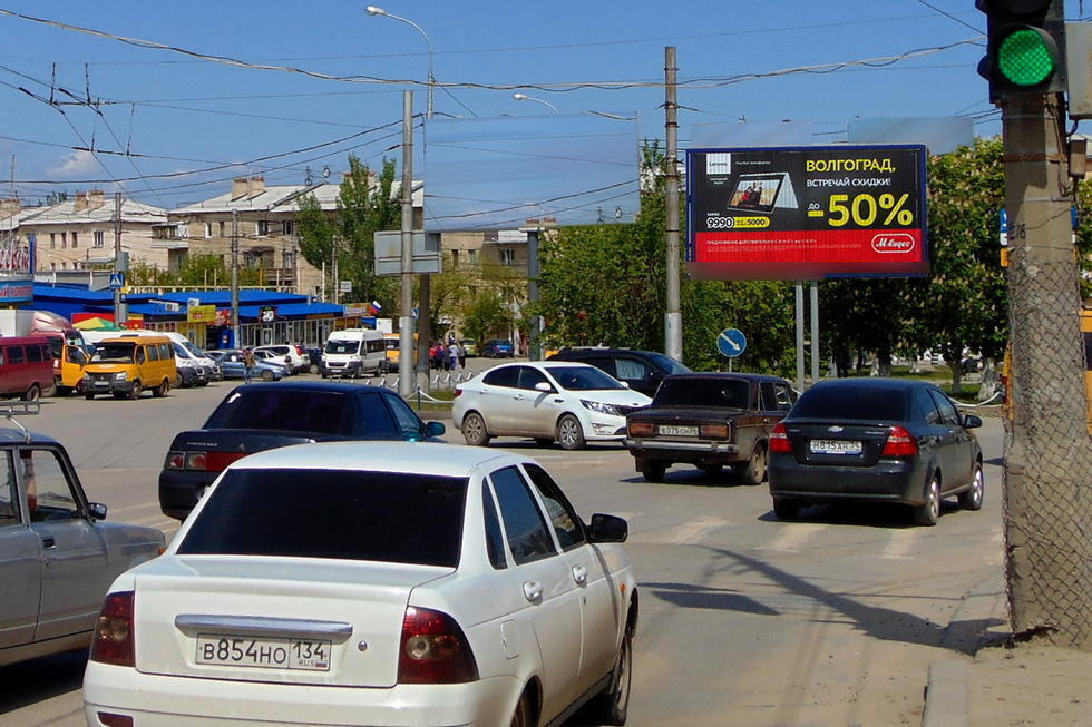 Фотография рекламного носителя, тип: Билборд 3x6, адрес: Ополченская ул., поз.1, Волгоград, Волгоградская область, Россия. Сторона А1-A3 №337873