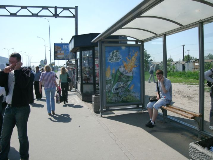 Фотография рекламного носителя, тип: Остановка 1.8x1.2, адрес: Витебский пр-т., Санкт-Петербург, Россия. Сторона А №130288