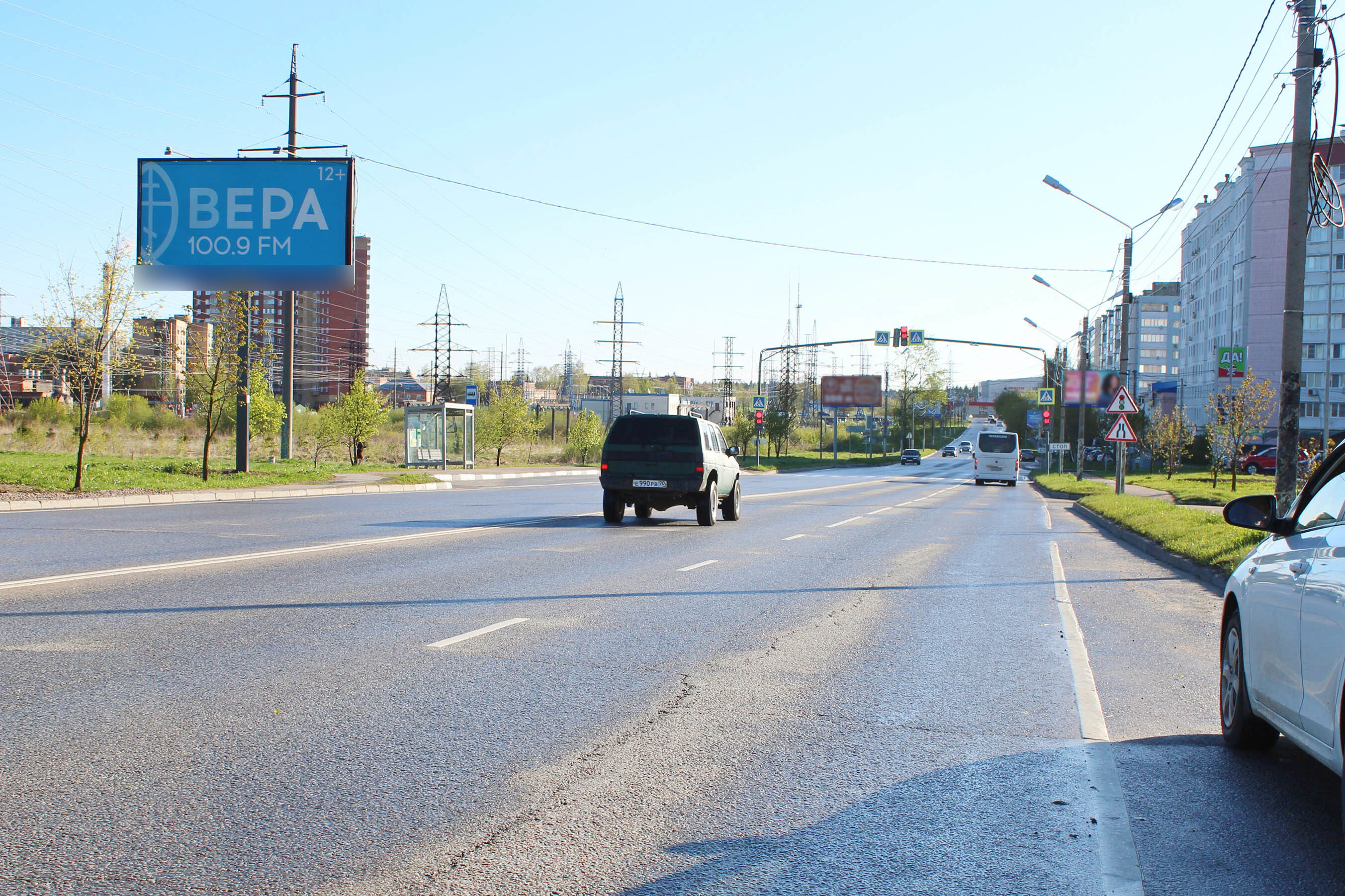 Фотография рекламного носителя, тип: Билборд 3x6, адрес: 60 лет Октября ул., д.26, корп.8, Клин, Московская область, Россия. Сторона Б №653315