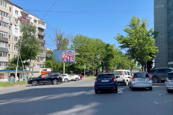 Фотография рекламного носителя, тип: Билборд 3x6, адрес: Острякова пр-т., д.7, Владивосток, Приморский край, Россия. Сторона Б №154095