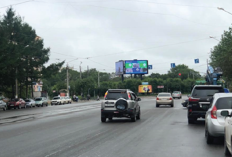 Фотография рекламного носителя, тип: Нестандартный билборд, адрес: Мира пр-т., д.44, Металургов пл., Комсомольск-на-Амуре, Хабаровский край, Россия. Сторона A №1370857