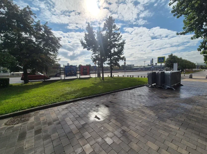 Фотография рекламного носителя, тип: Афиша 1.75x1.8, адрес: Фрунзенская наб., д.18, стенд 1, Москва, Россия. Сторона B №866605