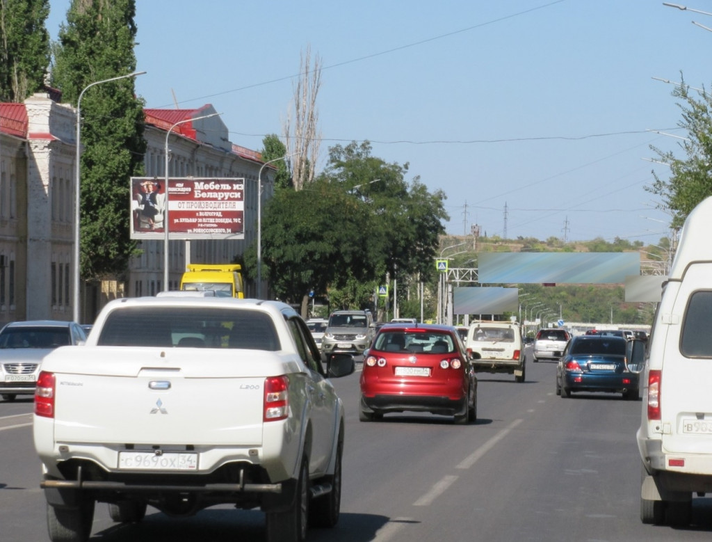 Фотография рекламного носителя, тип: Билборд 3x6, адрес: Рокоссовского ул., д.121, Волгоград, Волгоградская область, Россия. Сторона Б №111200