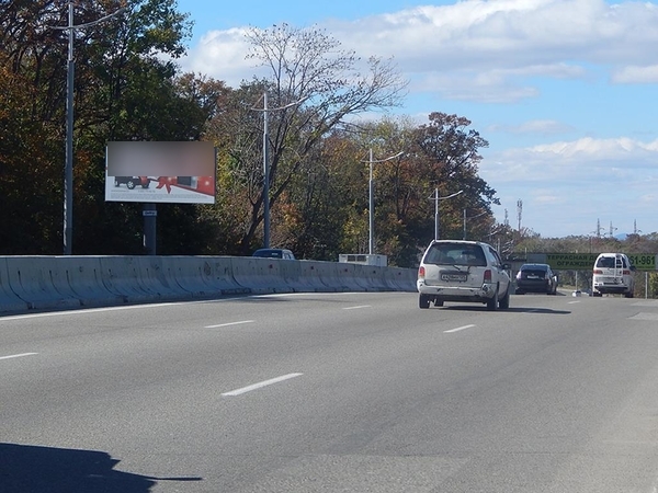 Фотография рекламного носителя, тип: Билборд 3x6, адрес: Маковского ул., д.10, Владивосток, Приморский край, Россия. Сторона Б №88937