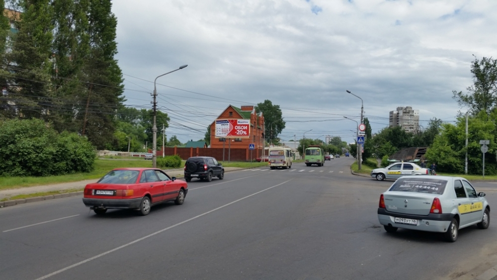 Фотография рекламного носителя, тип: Билборд 3x6, адрес: Интернациональная ул., д.8, Курск, Курская область, Россия. Сторона A1-A3 №422129