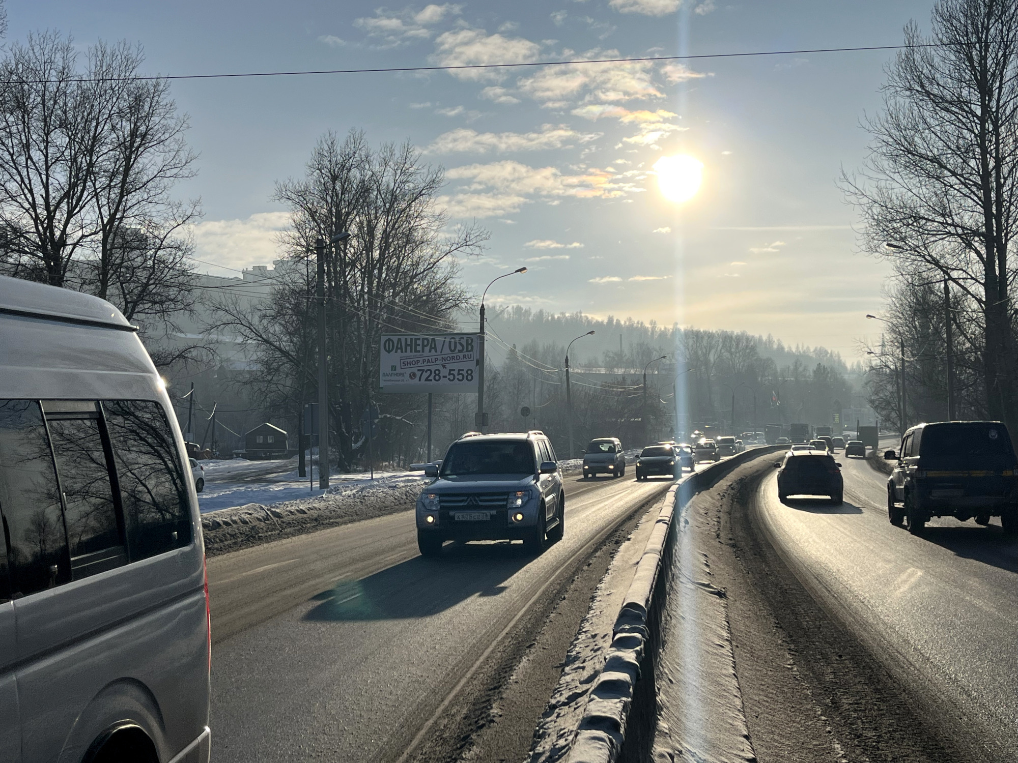 Фотография рекламного носителя, тип: Билборд 3x6, адрес: Качугский тракт, АЗС "Роснефть", поз.2, Иркутск, Иркутская область, Россия. Сторона Б №196691
