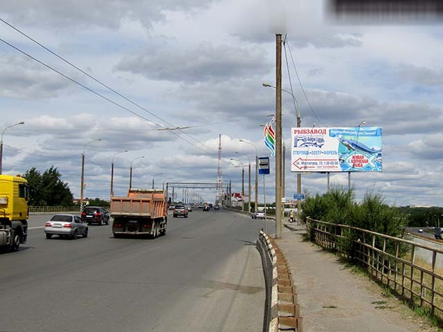 Фотография рекламного носителя, тип: Билборд 3x6, адрес: Лукашевича ул., ост. Мостоотряд, поз.3, Омск, Омская область, Россия. Сторона А №197260