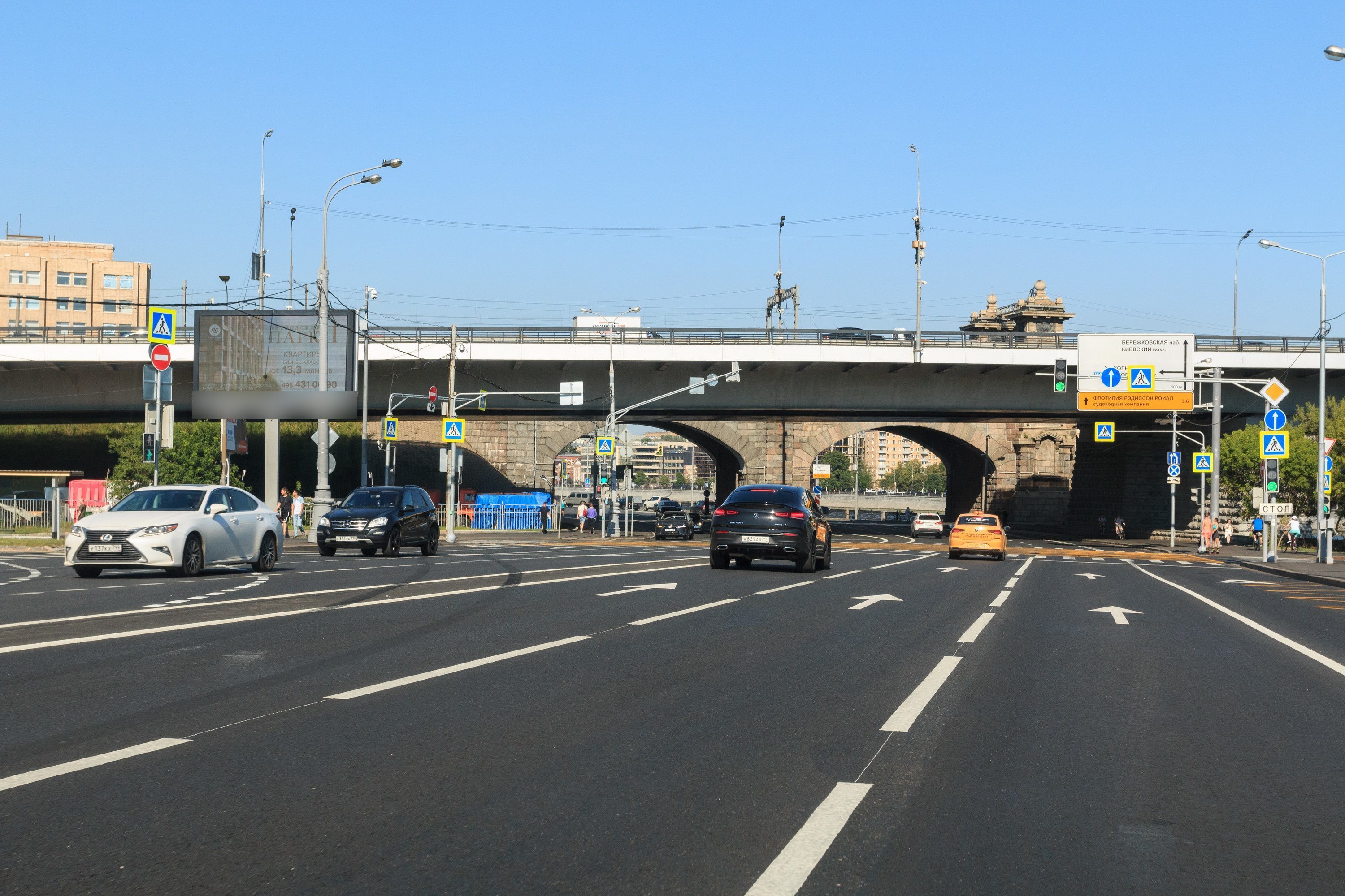 Фотография рекламного носителя, тип: Билборд 3x6, адрес: Воробьевское ш. д.2Б, Москва, Россия. Сторона Б1 №278222