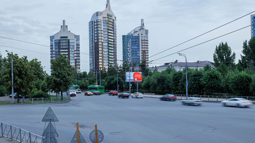 Фотография рекламного носителя, тип: Билборд 3x6, адрес: Оренбургский Тракт, д.2 Х Даурская ул., Казань, Республика Татарстан, Россия. Сторона A1-А10 №761381