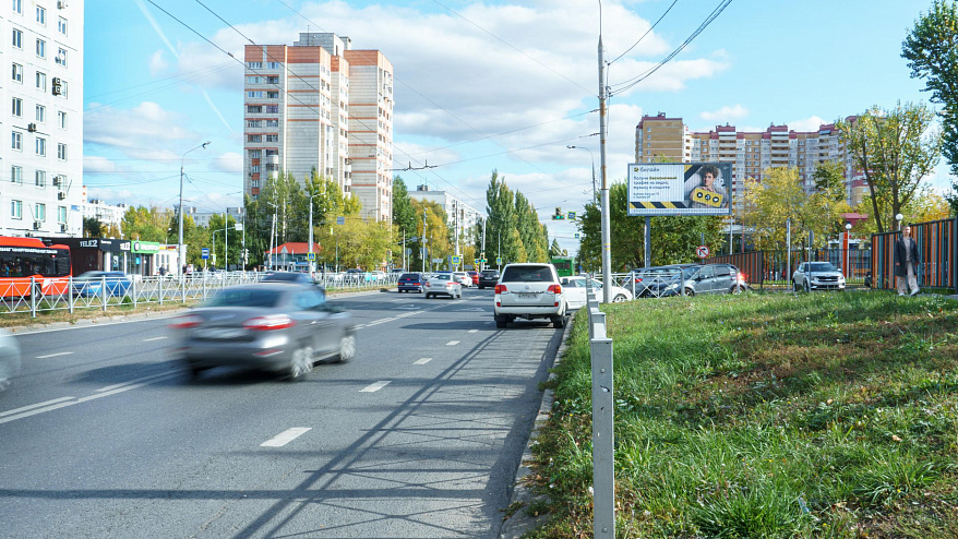 Фотография рекламного носителя, тип: Билборд 3x6, адрес: Маршала Чуйкова ул., д.56, Казань, Республика Татарстан, Россия. Сторона A1-A3 №232121