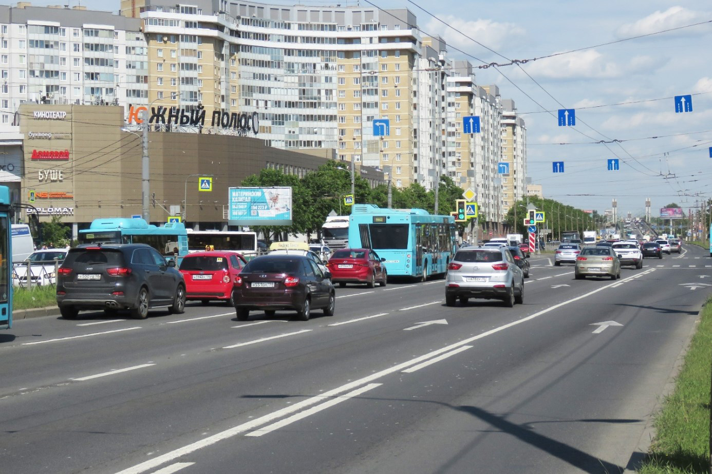 Фотография рекламного носителя, тип: Билборд 3x6, адрес: Славы пр-т., д.50 Х Пражская ул., Санкт-Петербург, Россия. Сторона Б1 №121043