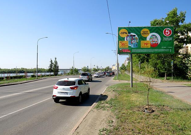 Фотография рекламного носителя, тип: Билборд 3x6, адрес: Иртышская набережная ул., д.19, Омск, Омская область, Россия. Сторона А №616987