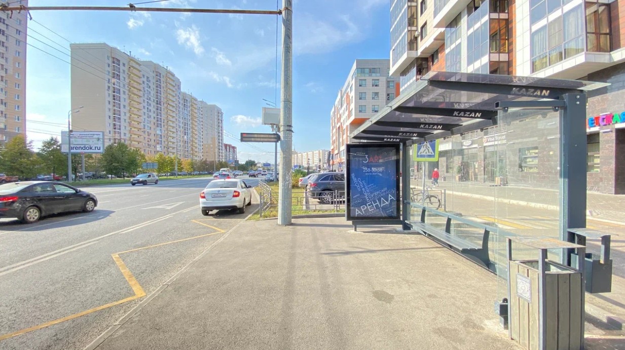 Фотография рекламного носителя, тип: Остановка 1.8x1.2, адрес: Абсалямова ул., д.19, ост. ул. Абсалямова, Казань, Республика Татарстан, Россия. Сторона A1-A10 №1397120