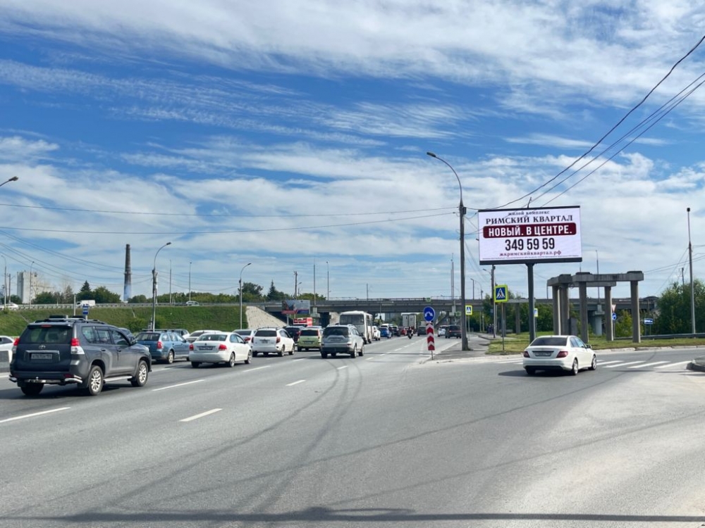 Фотография рекламного носителя, тип: Билборд 3x6, адрес: Бердское ш., ост. Разъед Иня, поворот на ул. Первомайская, Новосибирск, Новосибирская область, Россия. Сторона A1-А10 №184466