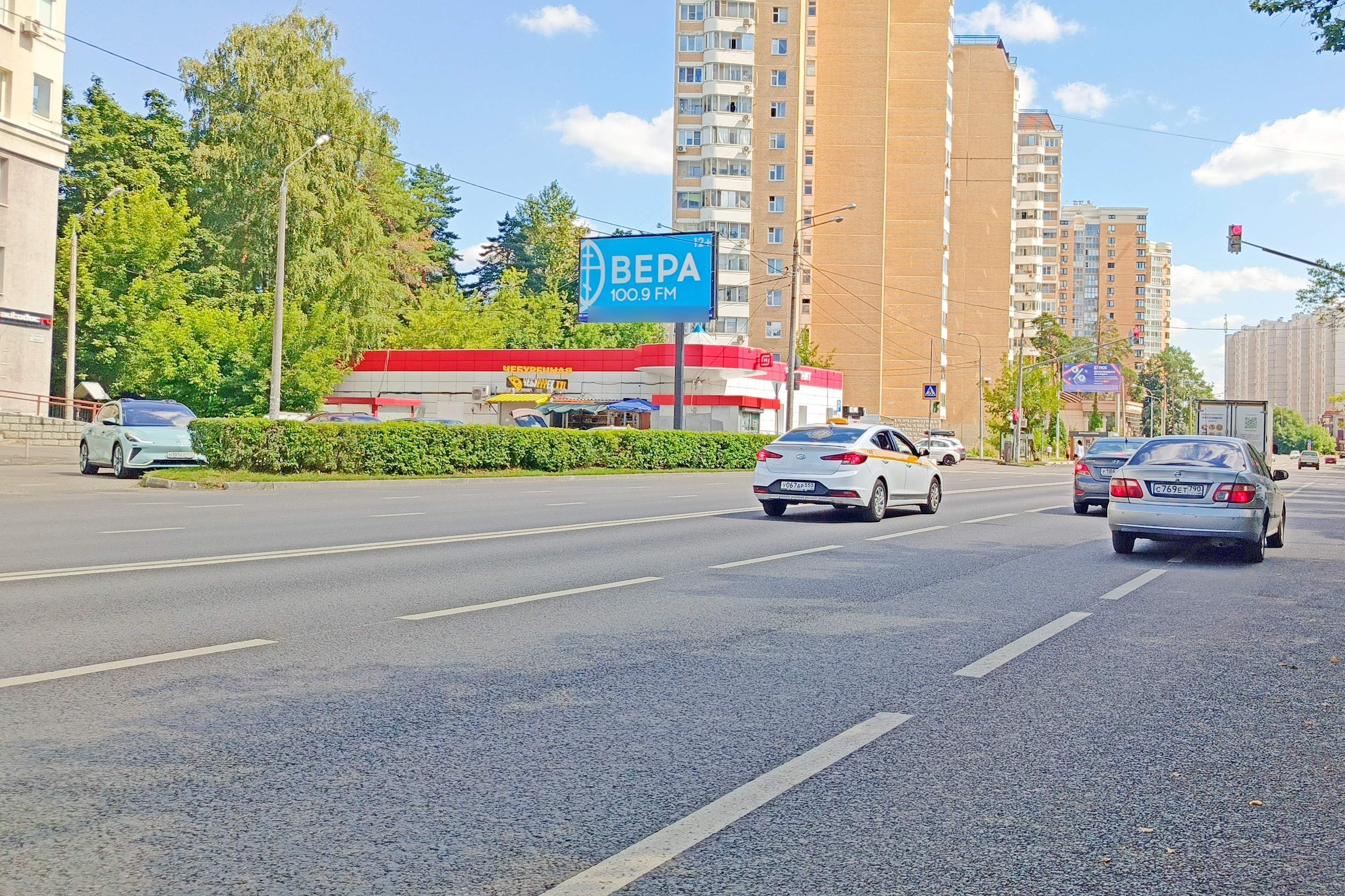 Фотография рекламного носителя, тип: Билборд 3x6, адрес: Исаева ул., д.5, Королев, Московская область, Россия. Сторона Б1 №944356