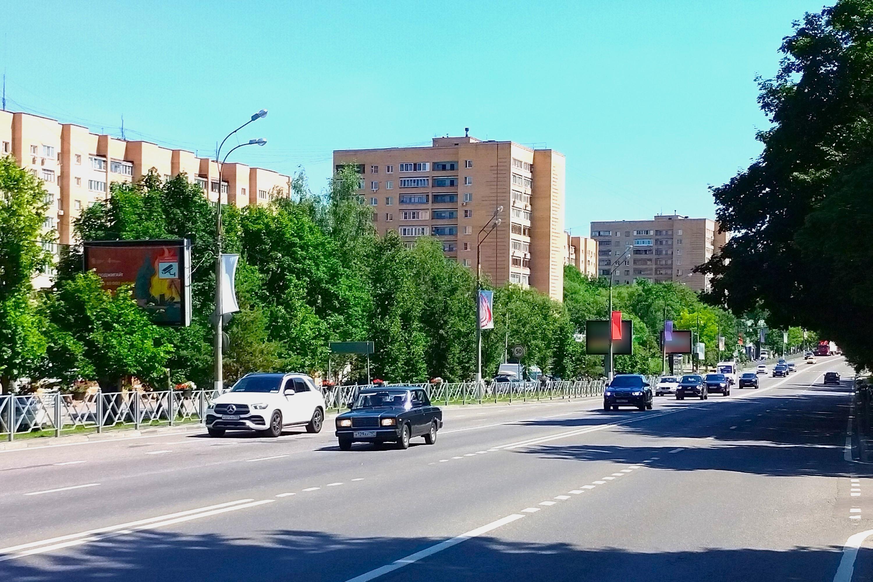 Фотография рекламного носителя, тип: Ситиборд 2.7x3.7, адрес: Ленина ул., д.29, Красногорск, Московская область, Россия. Сторона Б1-Б5 №785976