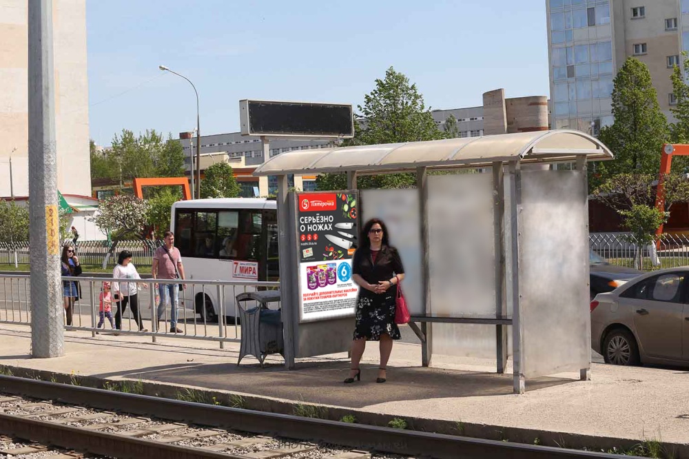 Фотография рекламного носителя, тип: Остановка, адрес: Мира пр-т., ост. Медгородок, поз.1, Набережные Челны, Республика Татарстан, Россия. Сторона AS №1401941
