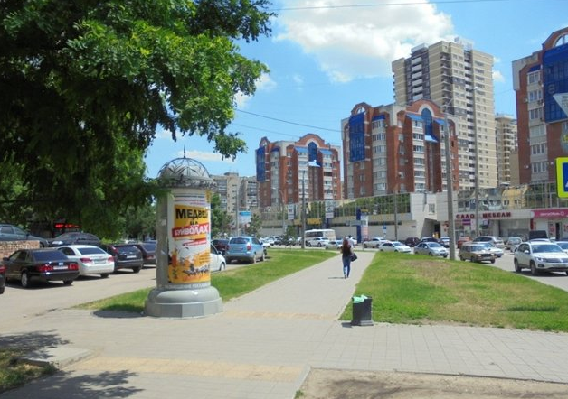 Фотография рекламного носителя, тип: Пиллар 3x1.4, адрес: 40 лет Победы ул., д.63, Краснодар, Краснодарский край, Россия. Сторона B №1349454