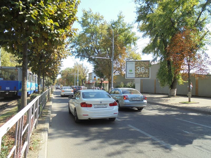 Фотография рекламного носителя, тип: Ситиборд 2.7x3.7, адрес: Ставропольская ул., д.121, Краснодар, Краснодарский край, Россия. Сторона А1-А6 №235909