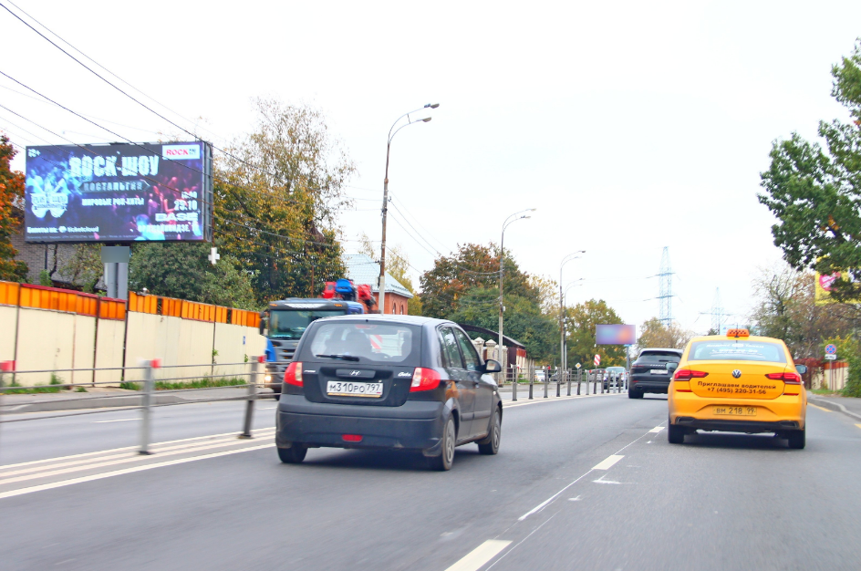 Фотография рекламного носителя, тип: Билборд 3x6, адрес: Можайское ш., 21 000м, Московская область, Россия. Сторона Б1 №796171