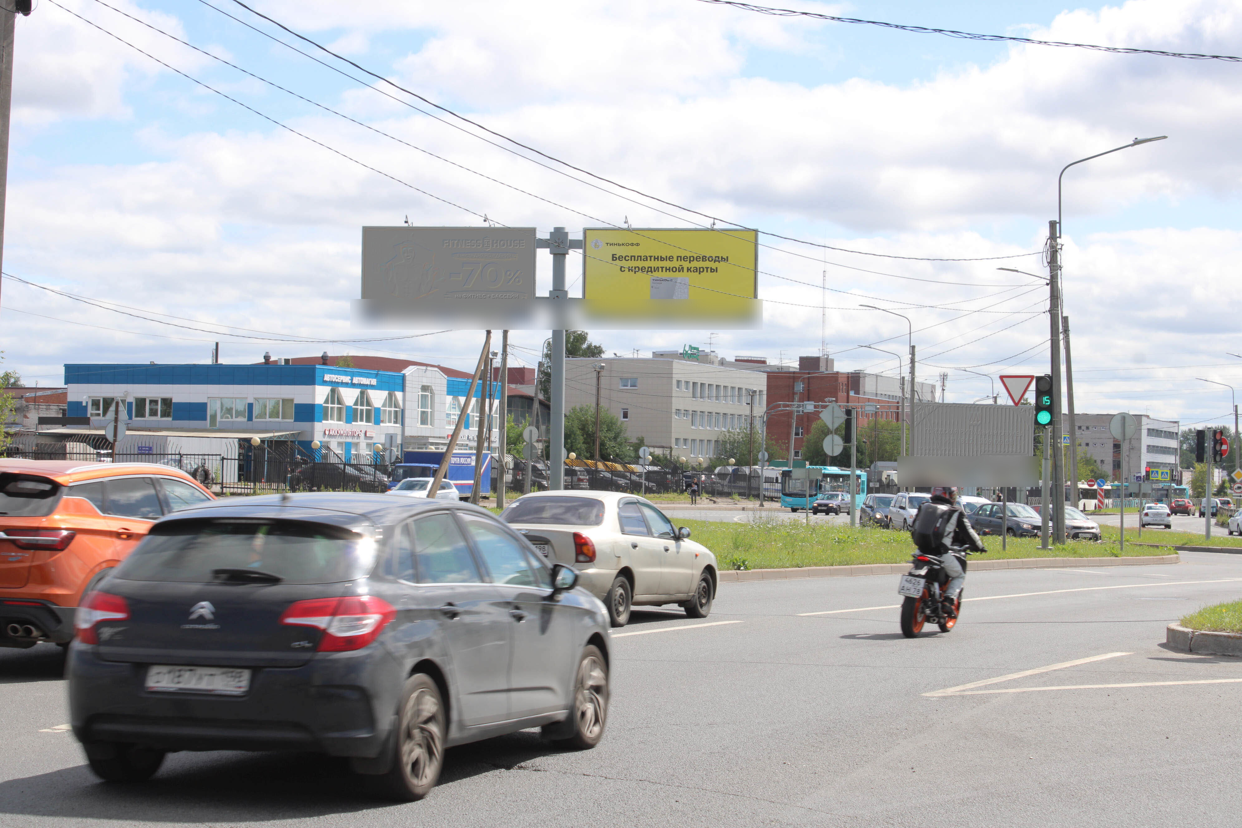 Фотография рекламного носителя, тип: Билборд 3x6, адрес: Энергетиков пр-т. Х Маршала Блюхера пр-т., д.69, поз.2, Санкт-Петербург, Россия. Сторона Б2 №121411