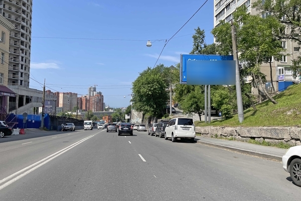 Фотография рекламного носителя, тип: Билборд 3x6, адрес: Океанский пр-т., д.83, Владивосток, Приморский край, Россия. Сторона А №154087