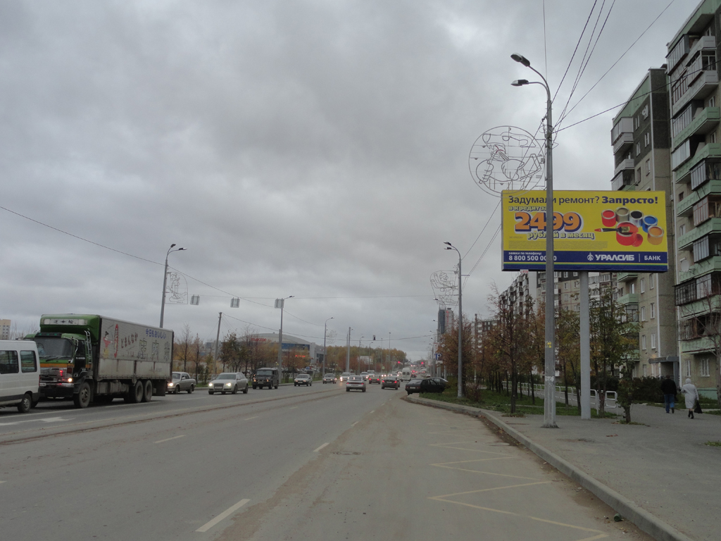 Фотография рекламного носителя, тип: Билборд 3x6, адрес: Салавата Юлаева ул. Х 29 Братьев Кашириных ул., Челябинск, Челябинская область, Россия. Сторона А №185569