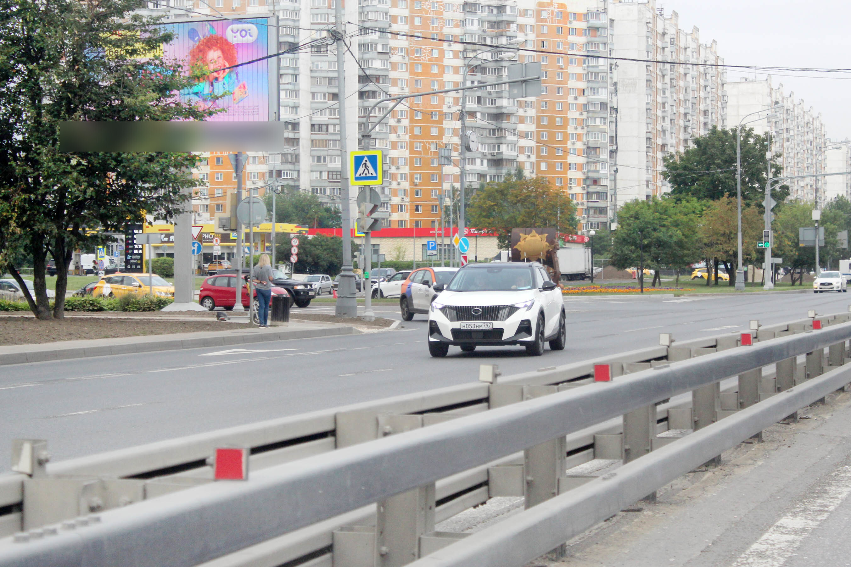 Фотография рекламного носителя, тип: Билборд 3x6, адрес: Пятницкое ш., д.25, Москва, Россия. Сторона B1-B3 №749026