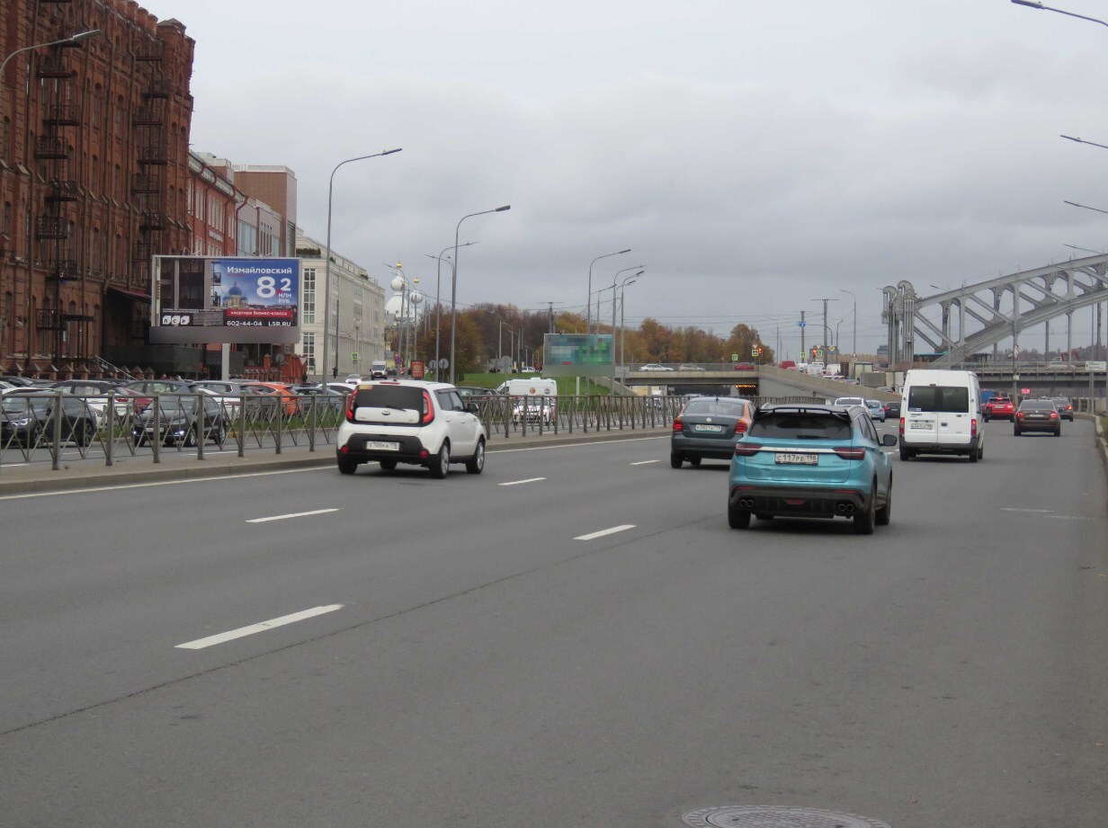 Фотография рекламного носителя, тип: Билборд 3x6, адрес: Синопская наб. X Красного Текстильщика ул., д.10-12, лит.О, Санкт-Петербург, Россия. Сторона Б №106151