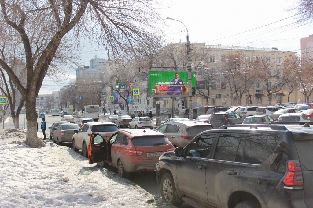 Фотография рекламного носителя, тип: Билборд 3x6, адрес: Красноармейская ул., д.76 Х Агибалова ул., Самара, Самарская область, Россия. Сторона А1 №946368