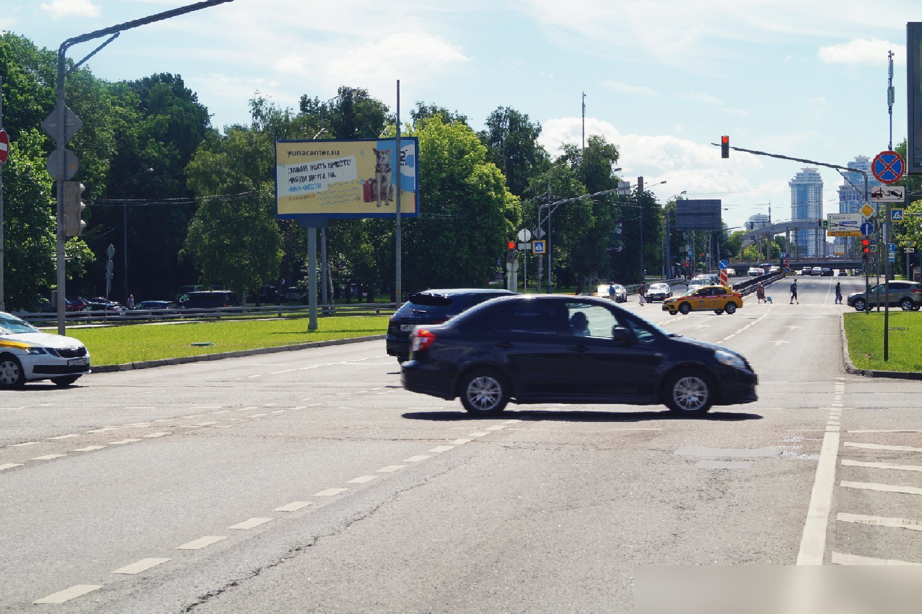 Фотография рекламного носителя, тип: Билборд 3x6, адрес: Минская ул., д.12 Х Кастанаевская ул. Х Ромена Роллана пл., Москва, Россия. Сторона Б №277844
