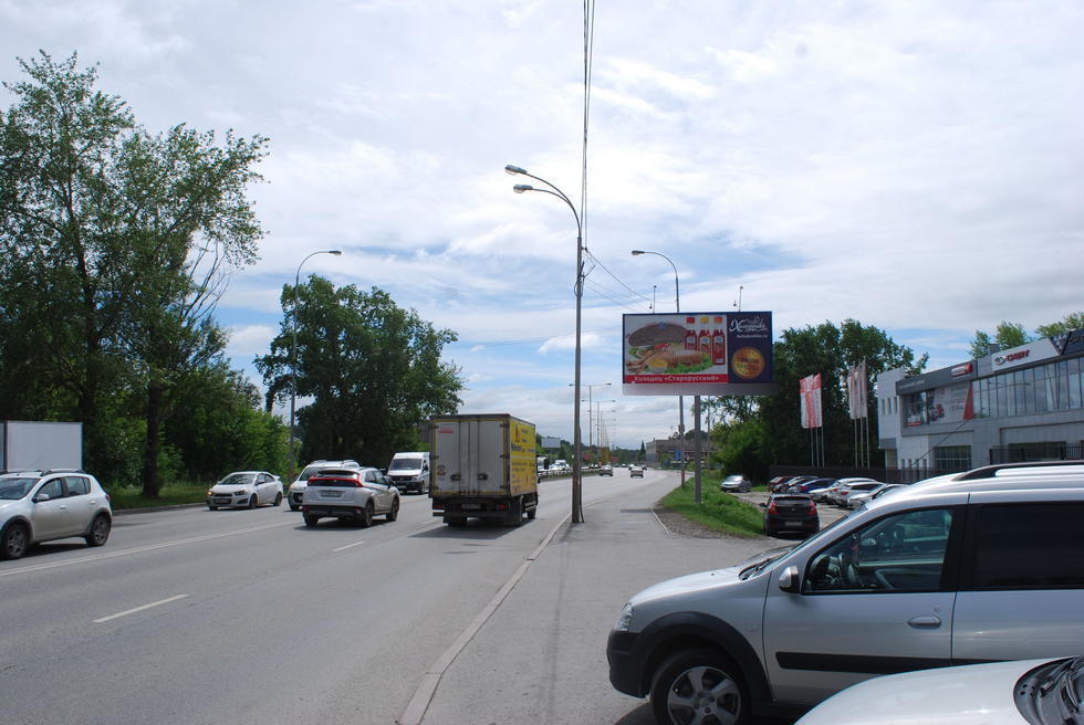 Фотография рекламного носителя, тип: Билборд 3x6, адрес: Базовый пер., д.10 X Яламова ул., Екатеринбург, Свердловская область, Россия. Сторона А №652270