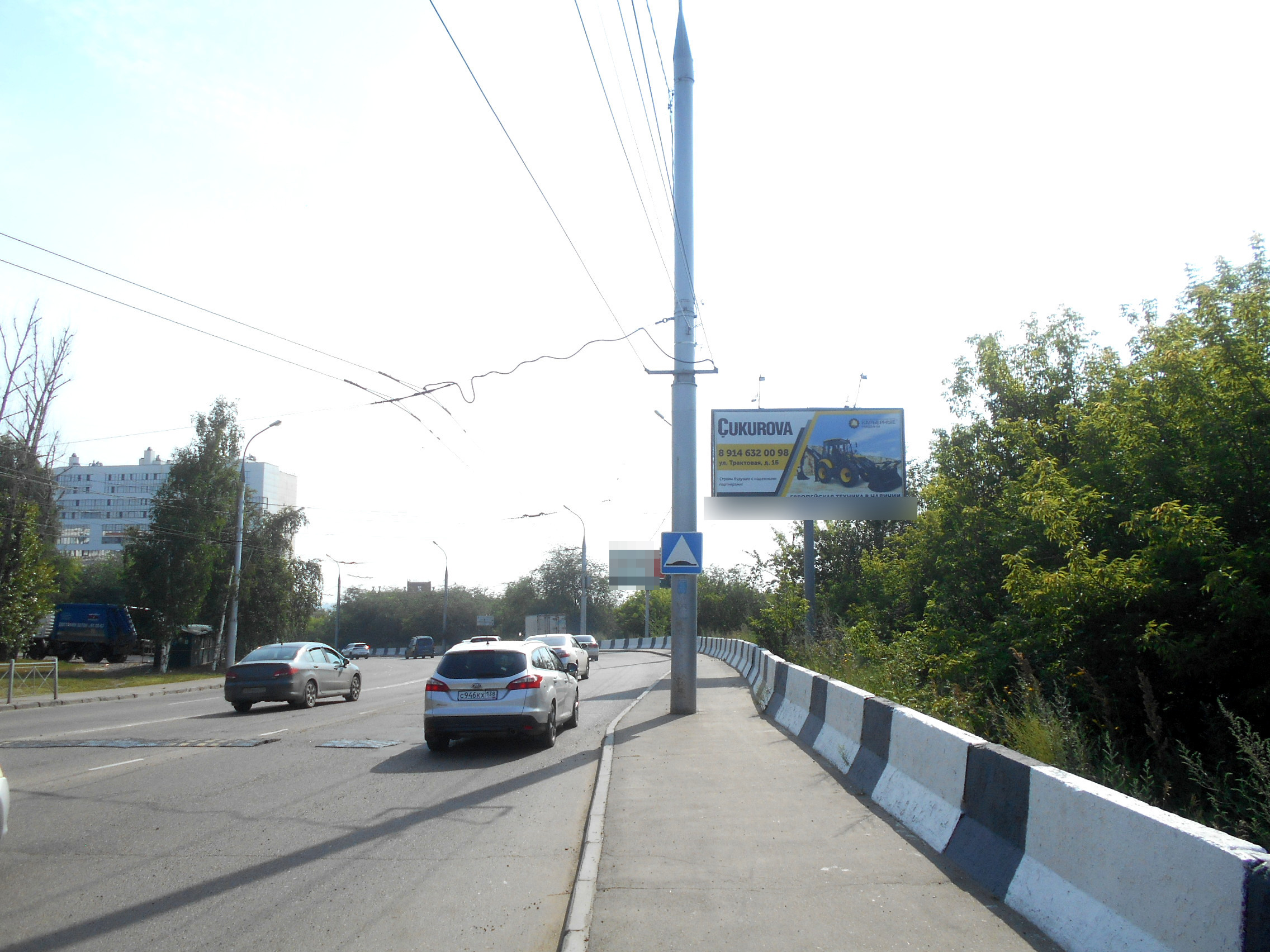 Фотография рекламного носителя, тип: Билборд 3x6, адрес: М.Конева ул., в р-оне ООТ "Конечная", Иркутск, Иркутская область, Россия. Сторона А №1058110