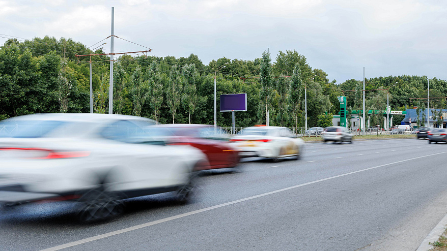 Фотография рекламного носителя, тип: Билборд 3x6, адрес: Победы пр-т. Х Завойского ул., Казань, Республика Татарстан, Россия. Сторона B №689140