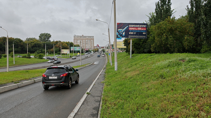 Фотография рекламного носителя, тип: Билборд 3x6, адрес: Фрунзе ул., Омск, Омская область, Россия. Сторона А №1010195