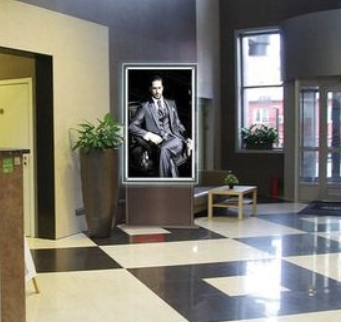 Фотография рекламного носителя, тип: Лайтбокс, адрес: Бизнес-центр «LIGHTHOUSE», Певческий пер., д.12, Санкт-Петербург, Россия. Сторона/вариант №1388166