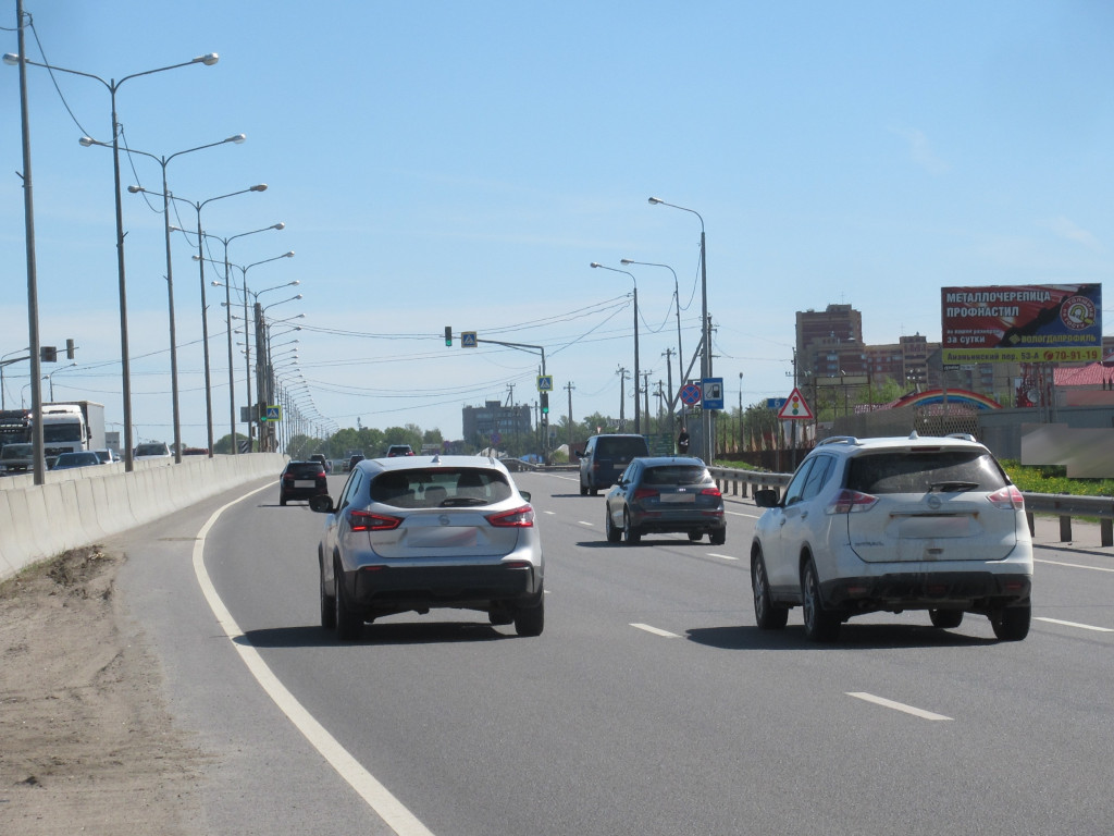 Фотография рекламного носителя, тип: Билборд 3x6, адрес: Ленинградское ш., Вологда, Вологодская область, Россия. Сторона А №208511