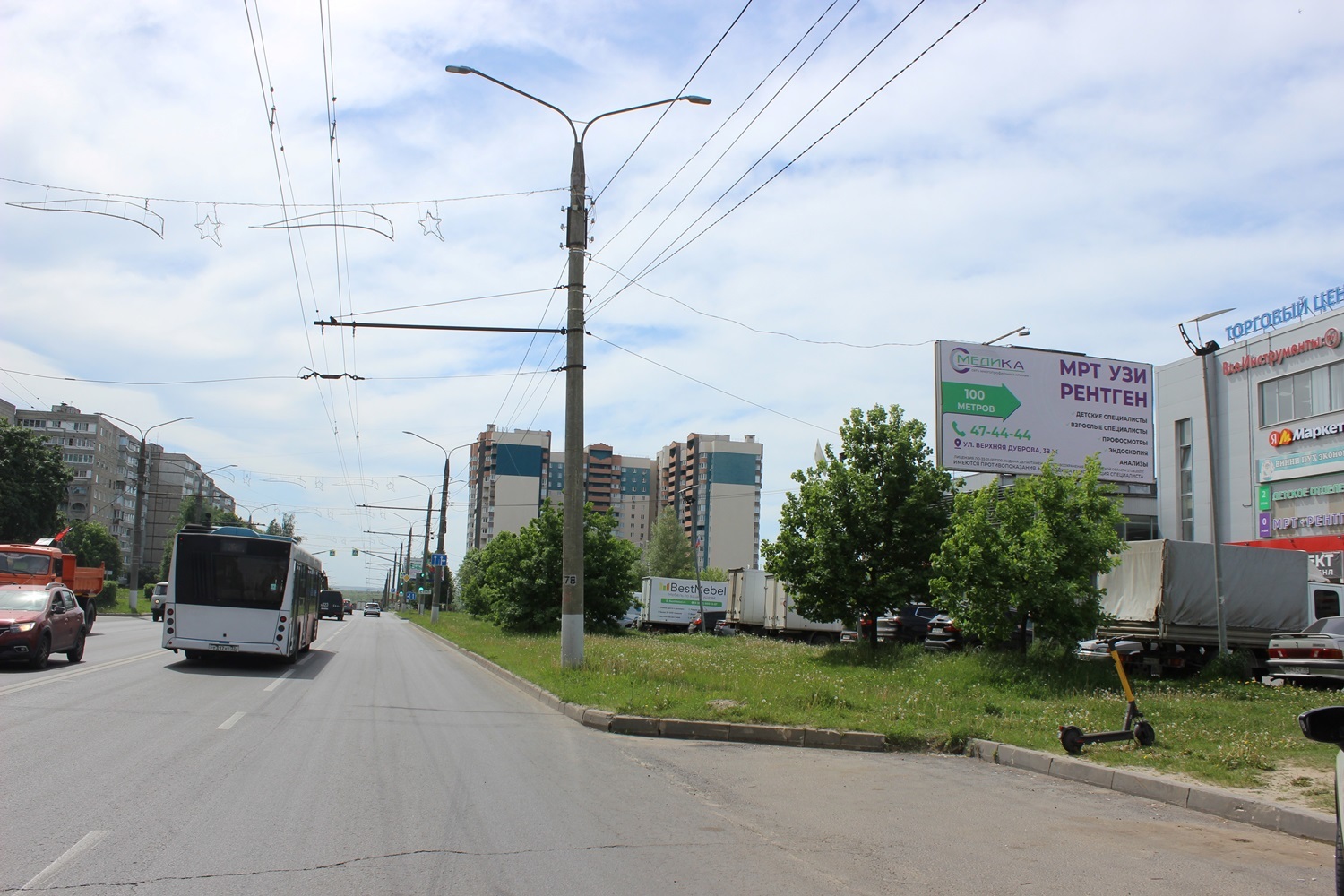 Фотография рекламного носителя, тип: Билборд 3x6, адрес: Верхняя Дуброва ул., д.38ж, Владимир, Владимирская область, Россия. Сторона А №839977