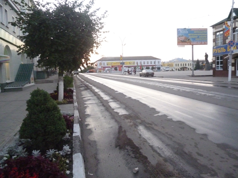 Фотография рекламного носителя, тип: Билборд 3x6, адрес: Ленина ул., д.27, Острогожск, Воронежская область, Россия. Сторона А №259629