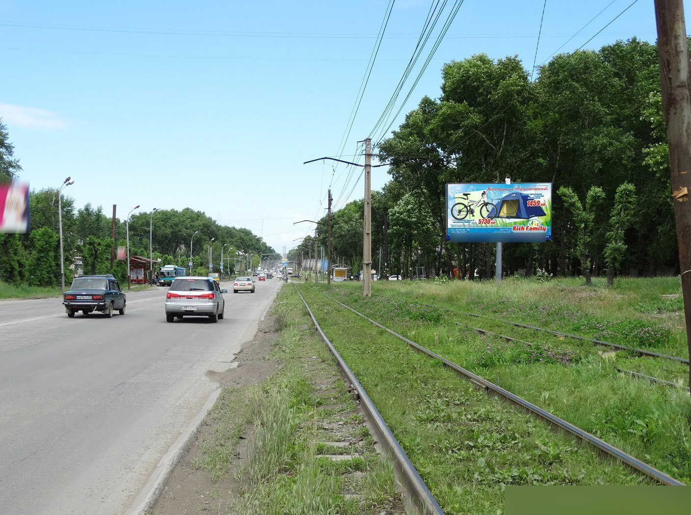 Фотография рекламного носителя, тип: Билборд 3x6, адрес: Краснореченская ул. Х Сурикова ул., поз.2, Хабаровск, Хабаровский край, Россия. Сторона А №157640