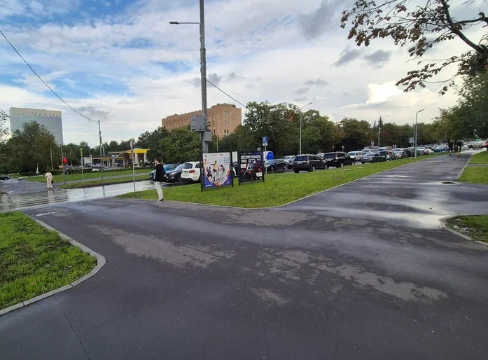 Фотография рекламного носителя, тип: Афиша 1.75x1.8, адрес: Бутлерова ул., д.22, стенд 2, Москва, Россия. Сторона B №886586