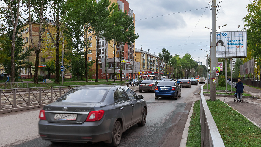 Фотография рекламного носителя, тип: Ситиборд 2.7x3.7, адрес: Мира ул., Стахановская ул., д.29, Пермь, Пермский край, Россия. Сторона А1-А3 №759116
