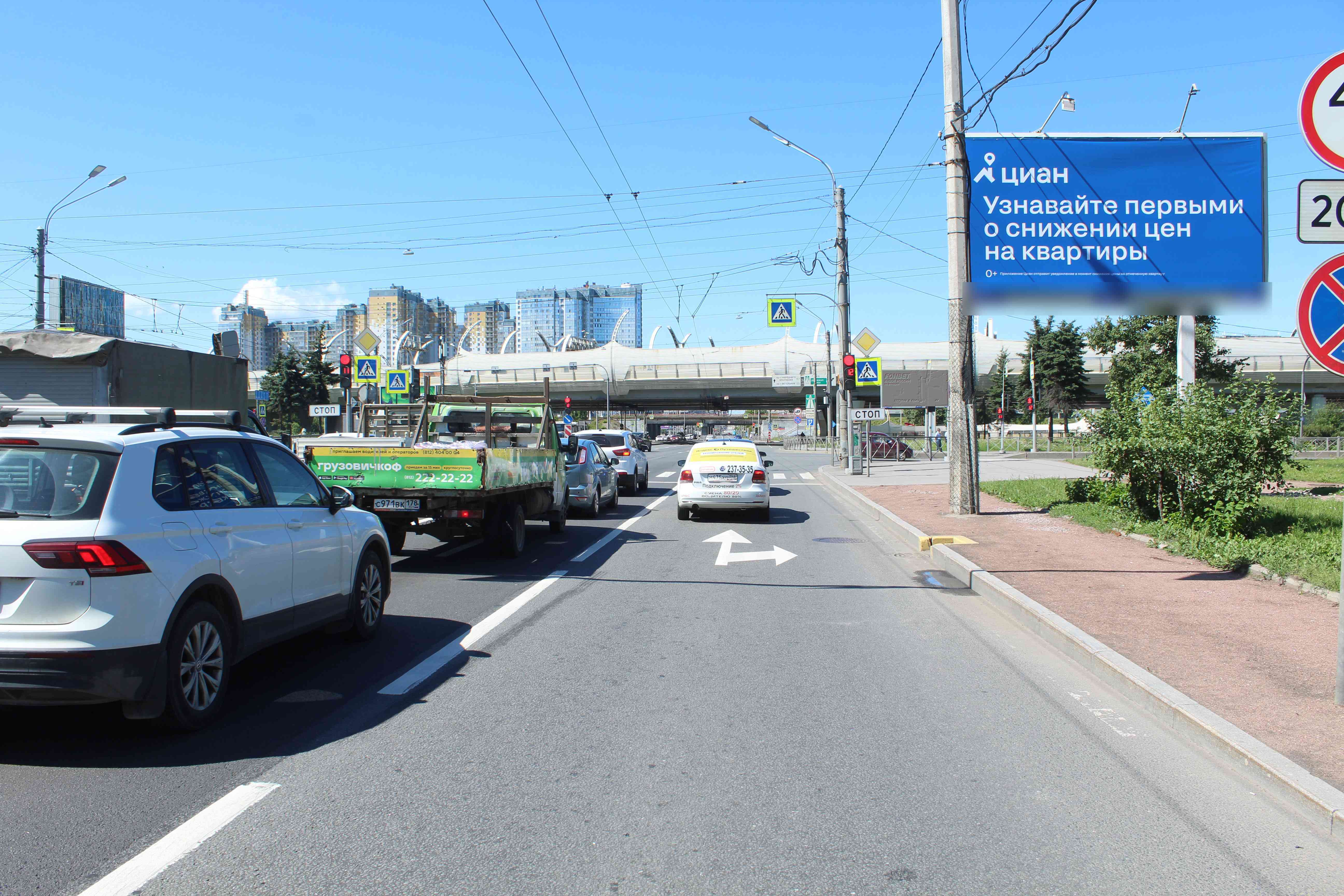 Фотография рекламного носителя, тип: Билборд 3x6, адрес: Ленинский пр-т., д.148 Х Кубинская ул., Санкт-Петербург, Россия. Сторона А1 №757030