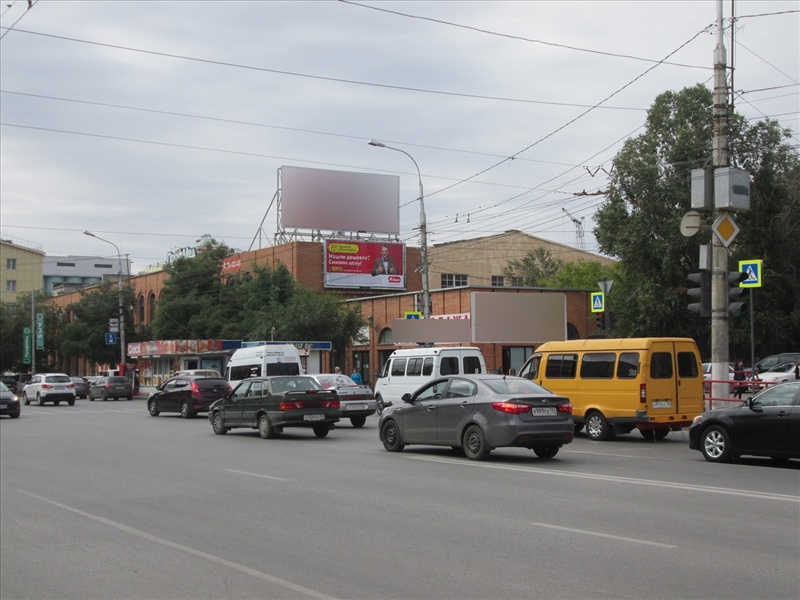 Фотография рекламного носителя, тип: Билборд 3x6, адрес: Рабоче-Крестьянская ул., д.44, Волгоград, Волгоградская область, Россия. Сторона А1-A3 №225247