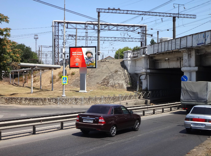 Фотография рекламного носителя, тип: Ситиборд 2.7x3.7, адрес: Ставропольская ул. Х Суворова ул., поз.2, Краснодар, Краснодарский край, Россия. Сторона Б1-Б5 №459297